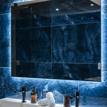 Duplex Old Town Apartment