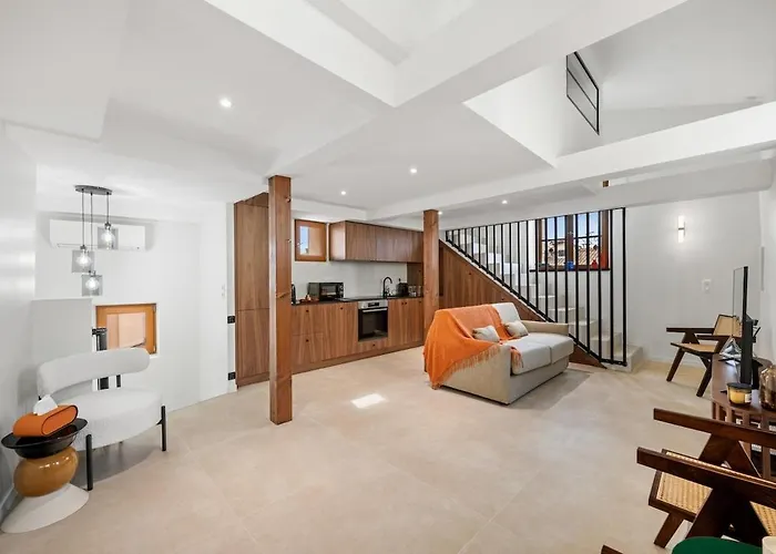 Apartamento Duplex Old Town Antibes